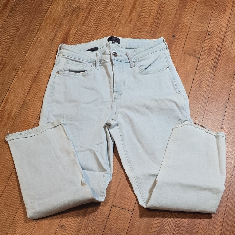 NYDJ Blue Straight Leg Jeans Classic Style